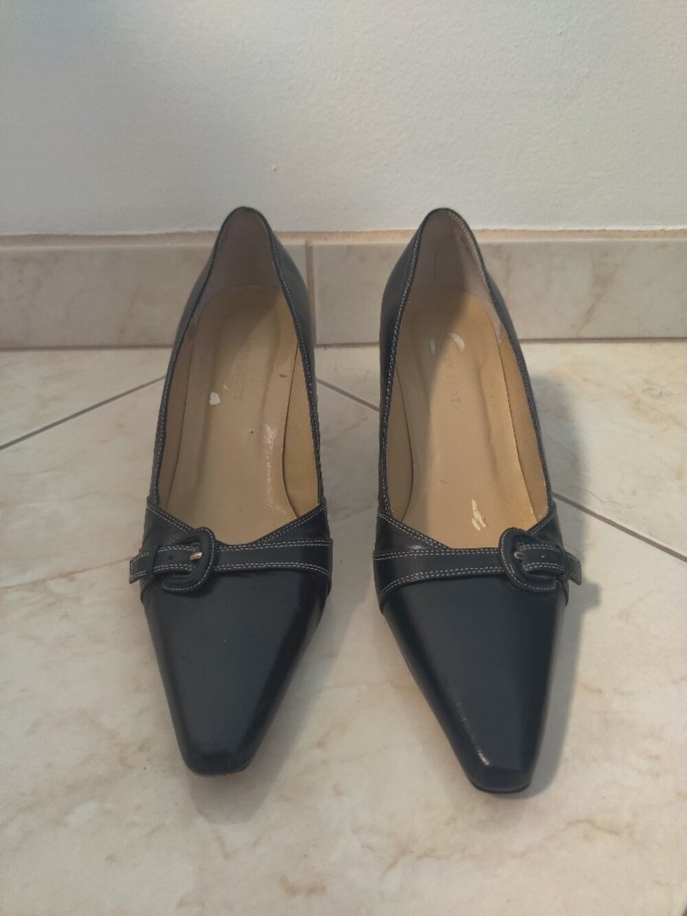 Karen Scott Pointed Black Heels Size 8M